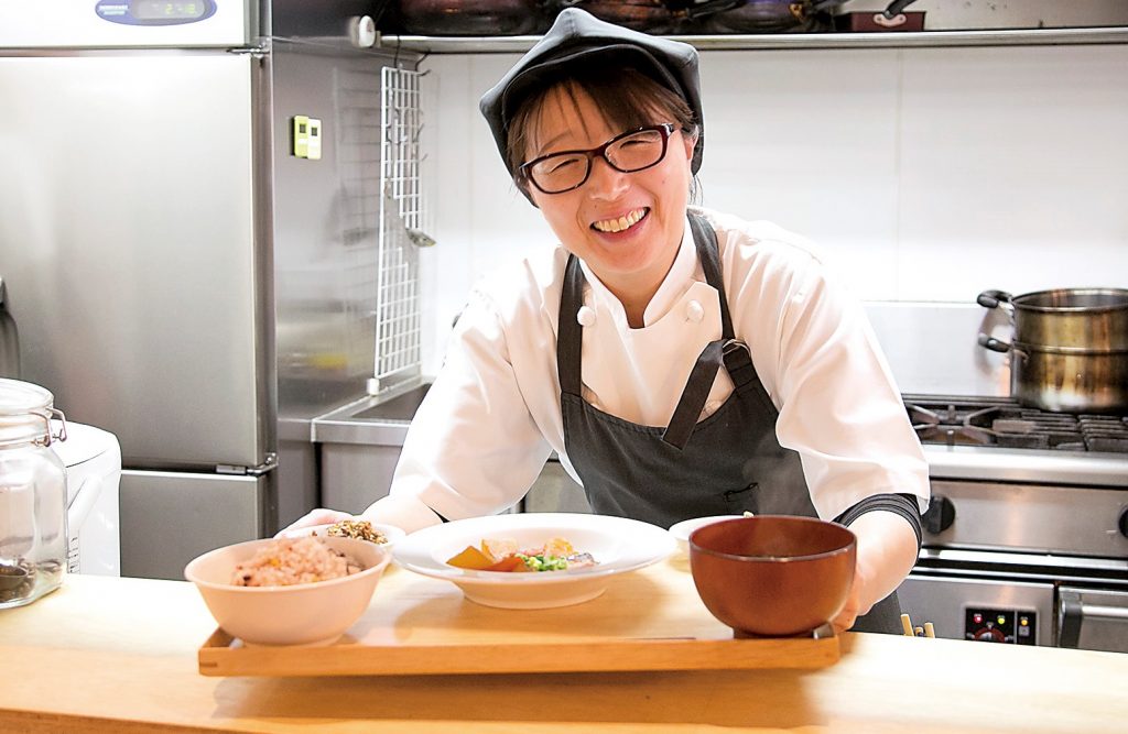 トーコーキッチンの厨房から出されるお料理